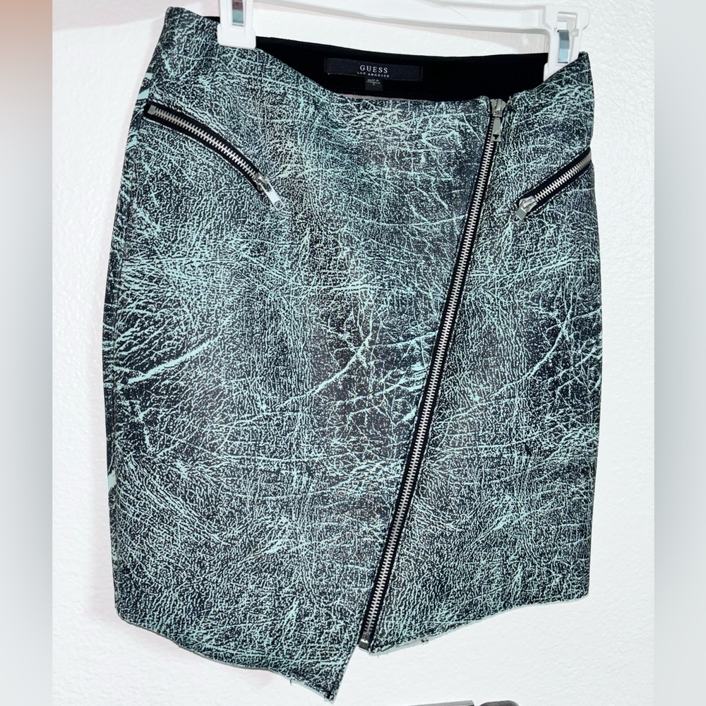 GUESS green skirt